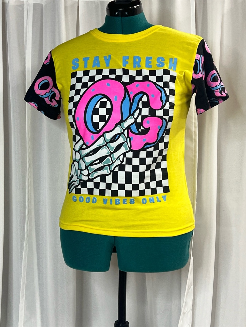 Stay Fresh OG Graphic Short Sleeve Tee - Yellow & Pink